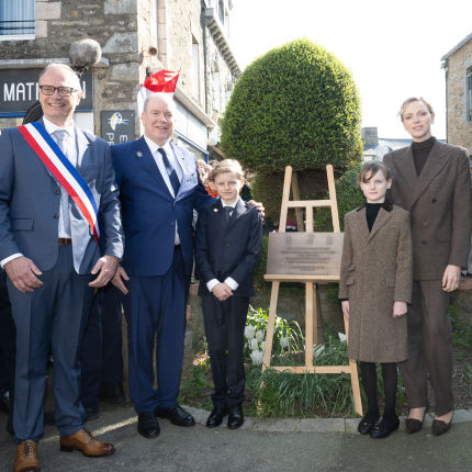 Visit by the Princely family in Brittany 