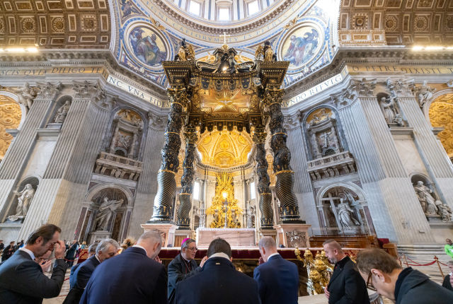 Déplacement à Rome en Italie – Passage de la Porte Sainte avec les Pèlerins.