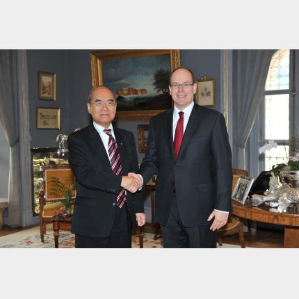 SAS le Prince Albert II a présidé la séance d'ouverture du Séminaire d'experts sur l'Arctique