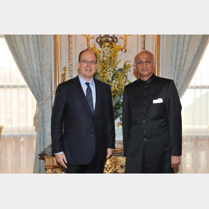 Remise des lettres de créance de S.E. M. Ranjan MATHAI, Ambassadeur Extraordinaire et Plénipotentiaire de la République de l'Inde auprès de la Principauté de Monaco