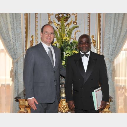 Remise des lettres de créance de S.E. M. Federico EDJO OVONO, Ambassadeur Extraordinaire et Plénipotentiaire de la République de Guinée Equatoriale auprès de la Principauté de Monaco