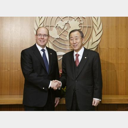 Participation de S.A.S. le Prince Albert II de Monaco à la 21ème séance plénière de l'Assemblée Générale