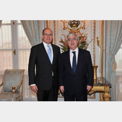 Remise des lettres de créance de S.E. M. Francisco SEIXAS DA COSTA, Ambassadeur Extraordinaire et Plénipotentiaire du Portugal auprès de la Principauté de Monaco
