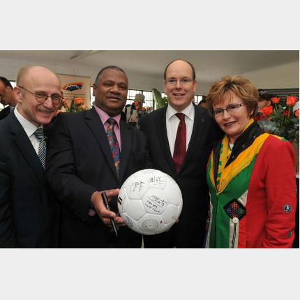 inauguration du Centre Sportif de Gugulethu à Cape Town