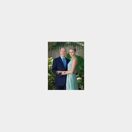 Le Palais princier de Monaco a annoncé les fiançailles de S.A.S. le Prince Albert II de Monaco avec Mademoiselle Charlène Wittstock
